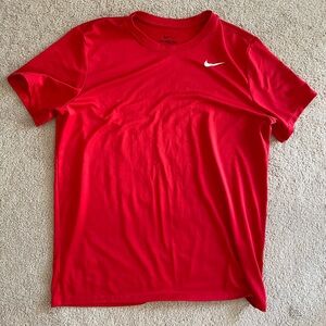 Nike Women's Dri-Fit Tee (Size L)